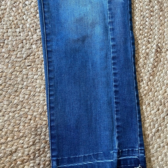 bebe Women’s pants size 29, used in very good condition - Picture 3 of 8